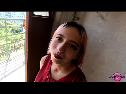 ❤️ د شاګرد حساسیت په بهر کې یو اجنبی سړی وخوري - د هغه په ​​مخ کې ❤️❌  کیفیت پورن